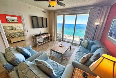 Image de Gulf Front Condo à Ocean Reef- Grand balcon avec une vue imprenable! Plage Gratuite Svc
