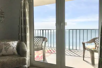 Image de Magnifique Condo! Récemment rénové! | Awesome View | Renseignez-vous sur notre Fun Gratuit!