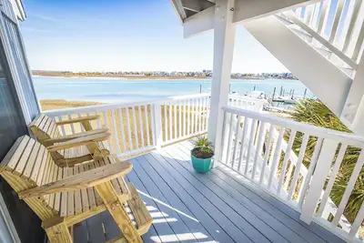 Image de Meilleure vue et commodités de l'île. Restez et jouez