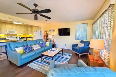 Image de Tranquil Gulf View Townhome sera votre endroit heureux