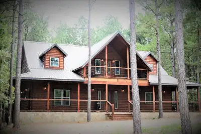 Image de \"Take it Easy\" Cabane de luxe occidentale à Beavers Bend