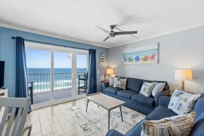 Image de Direct Beachfront - Beach Service Incl - Piscine, Plage Et Beaucoup De Plaisir!