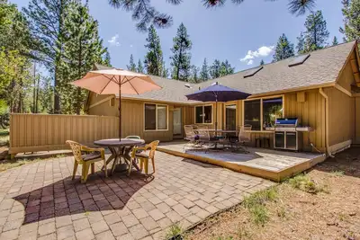 Endroit calme du nord, maison élégante et contemporaine de style ranch de 3 chambres à coucher - Whis02