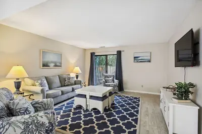 Image de Courtside 46 - Appartement au 1er étage de Forest Beach