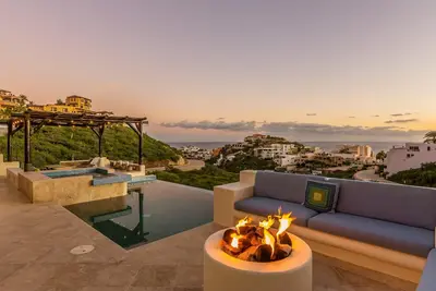 Image de Villa Soñara - Très bien situé à Pedregal et sur l'océan depuis cette villa moderne