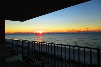 Image de Reserve maintenant! | Nuits gratuites! | Fun in the Sun attend!