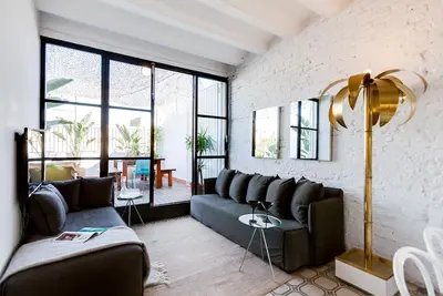 Image de Penthouse avec terrasse, nettoyage quotidien, à côté des Ramblas et du Passeig de Gracia