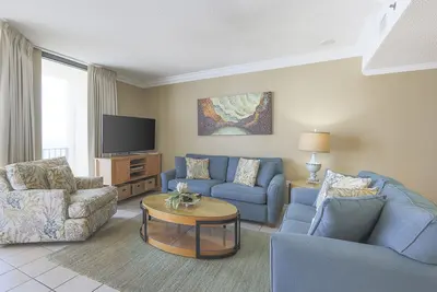 Image de Nuits Gratuites! Phoenix Viii 3br Condo sur la plage!