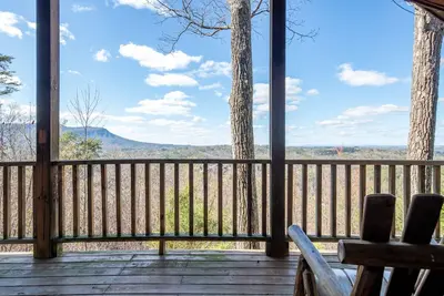 Cabane en rondins romantique w / vue panoramique; idéal pour une escapade en couple