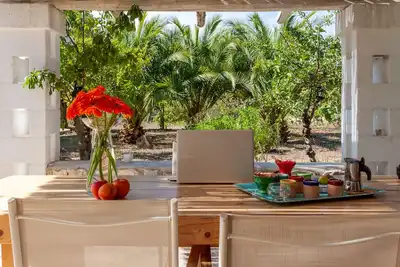 Image de Maison de campagne de luxe avec jacuzzi extérieur, cours de cuisine Haut débitWi-Fi Adsl