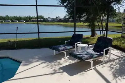 Image de Belle maison acceptant les animaux de compagnie avec vue sur le lac, 4613