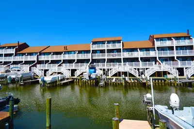 Image de Harbour Bay 23-Baywater 116e St, Piscine, W / D, Ac.