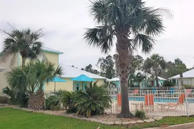 Image de Orange Beach Villa- Réservez maintenant et obtenez 20% de rabais sur les concerts mai-été