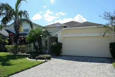 Image de 4/3 Orlando Maison de vacances avec Magnifique Eau View & Spa EXTÉRIEUR!