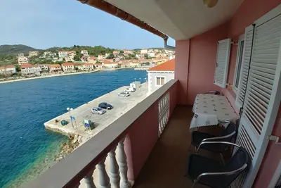 Image de Appartement d'une chambre avec le balcon et la vue sur le mer Sali, Dugi otok (A-443-f)