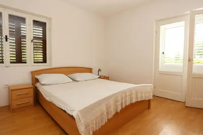 Image de Appartement de deux chambres avec le balcon Trpanj, Peljesac (A-10148-c)