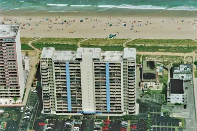 Image de Fountainhead 702-Oceanfront 117e St, Wifi, Piscine, Elev, W / D, Ac