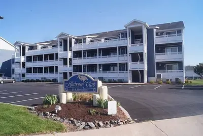Image de Harbour Club B16-Baywater 120e St, WiFi gratuit, piscine, W / D, Ac