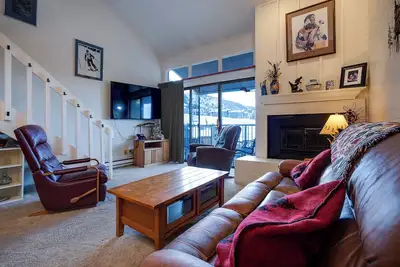 Image de St512 by Mountain Resorts ~ Marchez sur les pistes, les restaurants et les bars!