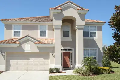 Image de 5 minutes de Disney, piscine privée / Spa, salle de jeux, équipements de villégiature gratuits!