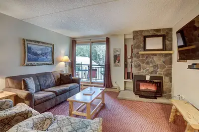 Image de Fin Condo Wonderful Trail près de la base du pic 9!