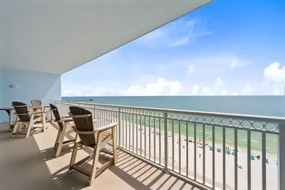 Image de Colonnades 1202-Pourquoi attendre? Réservez votre séjour à la plage aujourd'hui<br><br>