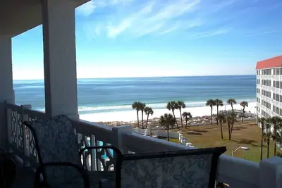 Image de Corner Unit Penthouse, Two Bedroom
