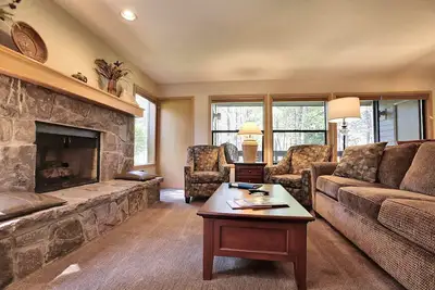 Image de The Ridge at Sunriver - Condo # 45 - Accès à la piscine et au tennis de saison sur place, bain à remous ouvert toute l'année et 4 vélos