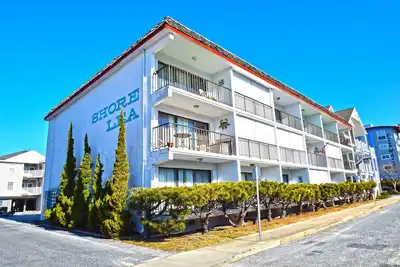 Image de Shore Lea 102-Oceanside 62e St, Internet, W / D, Ac