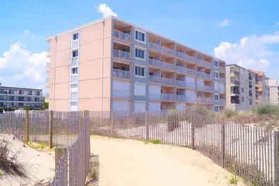 Image de Barefoot Pays-508 Oceanfront 138e St, WiFi gratuit, Elev, W / D, Ac