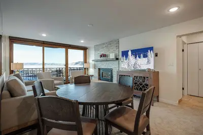 Image de Bt504 by Mountain Resorts: Une vue imprenable ~ Piscine intérieure ~ Promenade facile aux pistes et au village