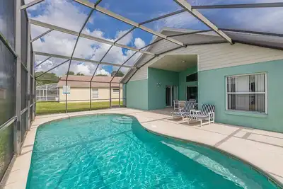 Image de Espace bureau séparé pour la piscine privée pour les vacances de travail à 4 miles de Disney