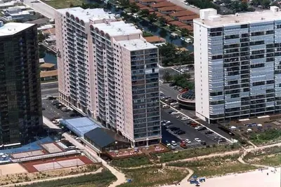 Image de Capri 1908-Oceanfront 110e St, Wifi, Piscine, Elev, W / D, Ac
