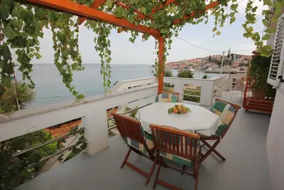 Image de Appartement de deux chambres prés de la plage Kali, Ugljan (A-8503-a)