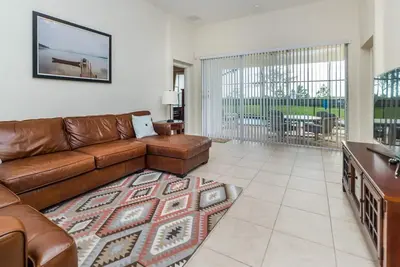 Image de Superbe villa 5bd près de Disney (Wh313)