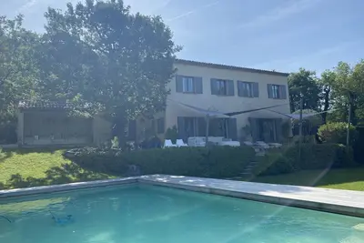 Image de Villa Caprice, maison provençale avec magnifique vue sur le lac de St. Croix