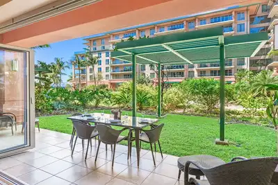 Image de Maui Resort Rentals: Rez-de-chaussée intérieur Honua Kai Konea 109, immense pelouse, étapes pour les piscines / plage / B. B. Q. s!