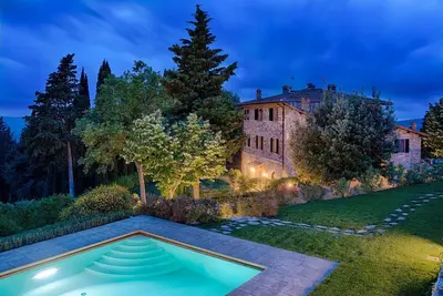 Image de Chianti de luxe avec charme, vue, piscine et patio privé