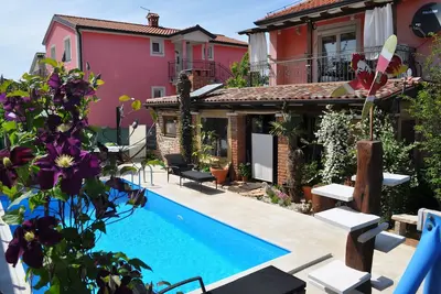 Image de Appartement d'une chambre avec la terrasse Fratrici, Umag (A-14384-b)