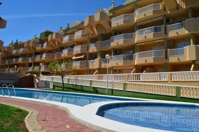 Image de Apart. vue sur la mer, wifi gratuit, télévision par satellite, piscine partagée, balcon