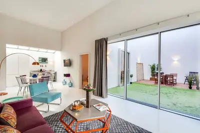 Image de Sweett | Brune Iv - Deux Chambres Appartement, Couchages 6