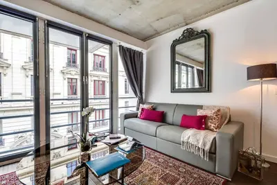 Image de Sweett | Milan Iii - Trois Chambres Appartement, Couchages 8