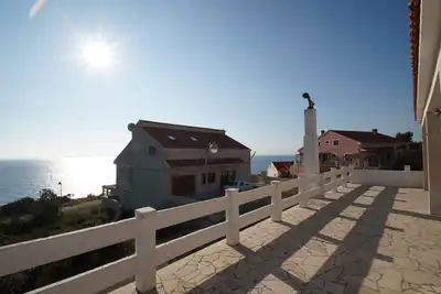 Image de Appartement d'une chambre avec la terrasse et la vue sur le mer Zavalatica, Korcula (A-247-d)