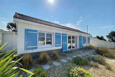 Image de Maison rénovée tout confort - Proche plage, commerces et animations - Wifi inclus