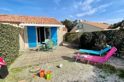 Image de Maison avec terrasse à 300m de la plage