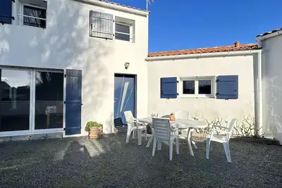 Image de Maison neuve près des dunes avec jardin clos, 3 chambres et tout confort, à 800m de la plage