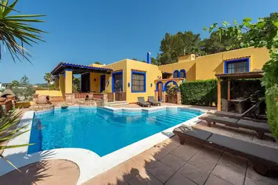 Image de Villa Can Palazon - Cinq Chambres Villa, Couchages 10