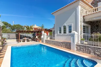 Image de Villa Oliveira, Villa familiale, barbecue et piscine