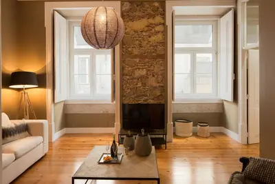 Image de Appartement moderne dans un quartier animé de Lisbonne - 281
