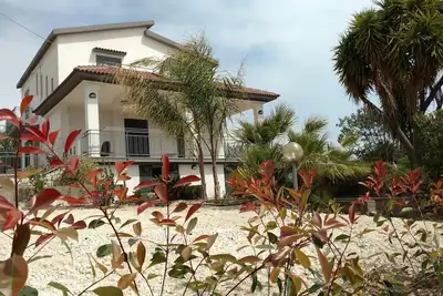 Image de Villa sur deux niveaux, le pays « Sicana »